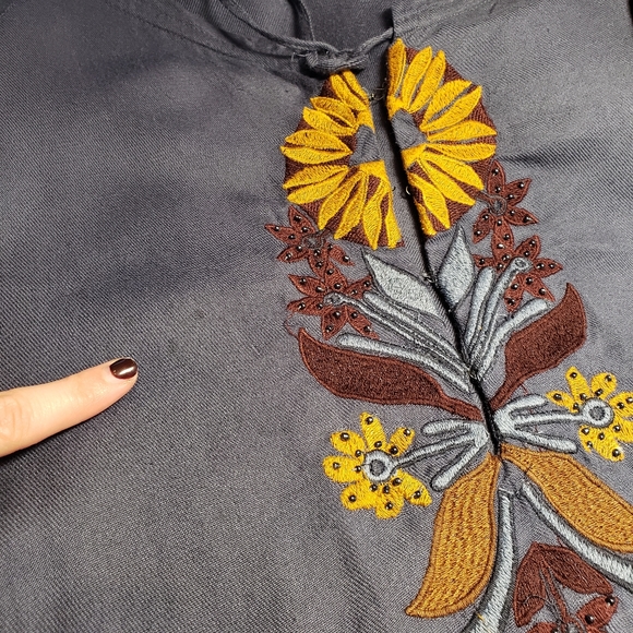 Antik Batik Embroidered Beaded Midi Dress - Picture 5 of 8